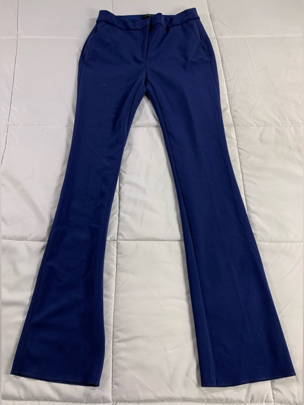 Preloved the slim pants size 2